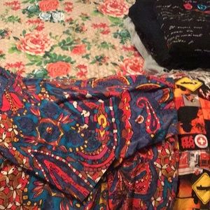 Multi color 3/4 length shirt